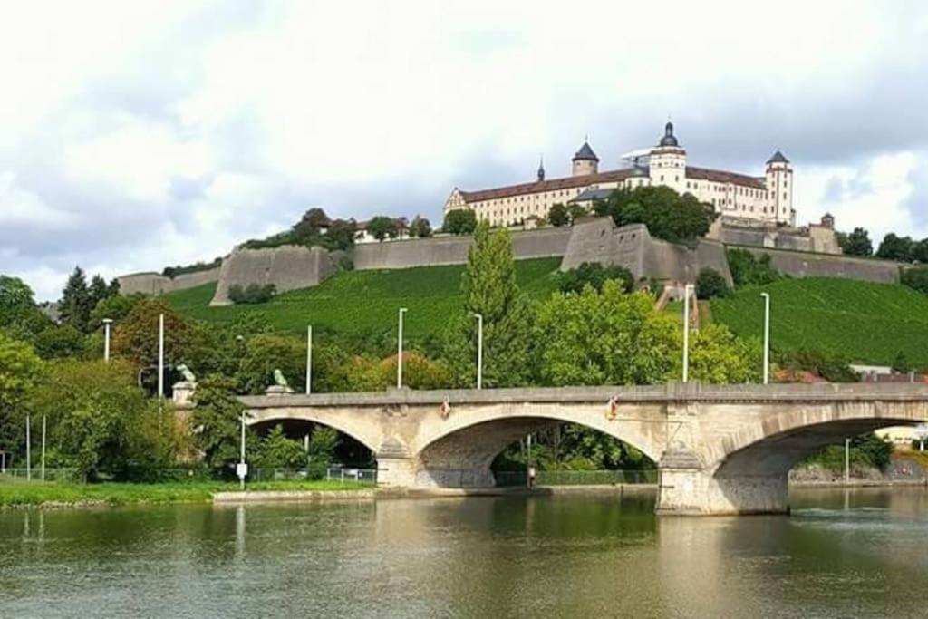 Willkommen In Wuerzburg اهلا بكم فى Willcome Eksteriør billede
